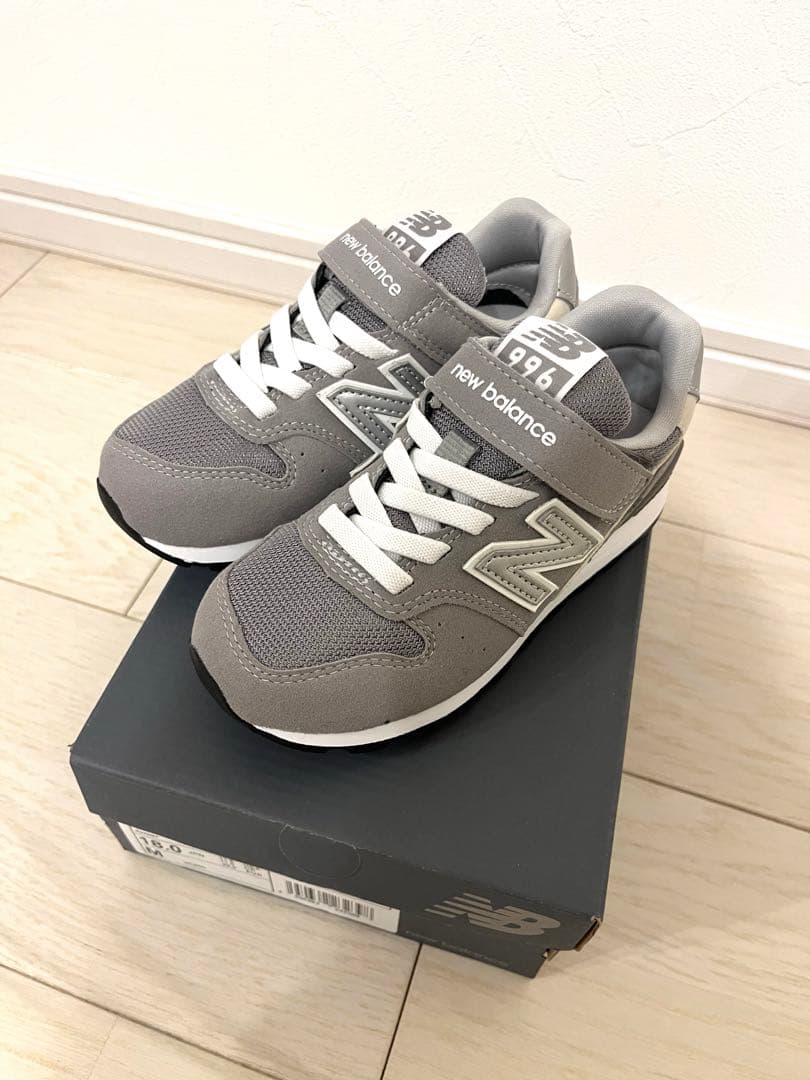 【週末限定値下げ】new balance 996 グレー スニーカー 週末限定値下げ】new balance 996 グレー スニーカー New