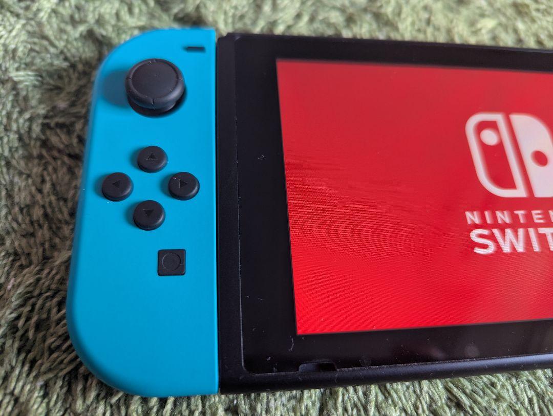 【22年購入】Nintendo Switch ネオンブルー/レッド