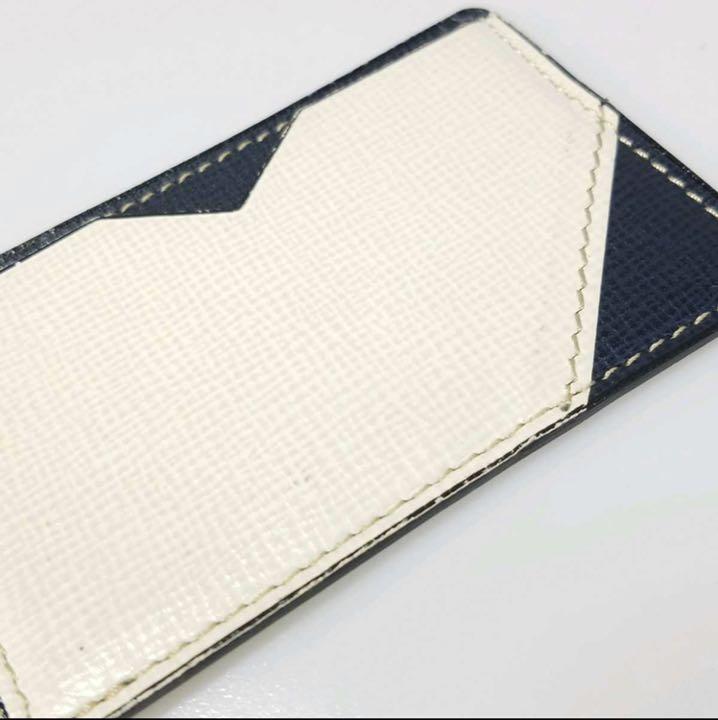 NEW ARRIVAL 美品 レザー パス カード h80OE-m70027502228 イタリア製 ヴァレクストラ Valextra 最新作得価