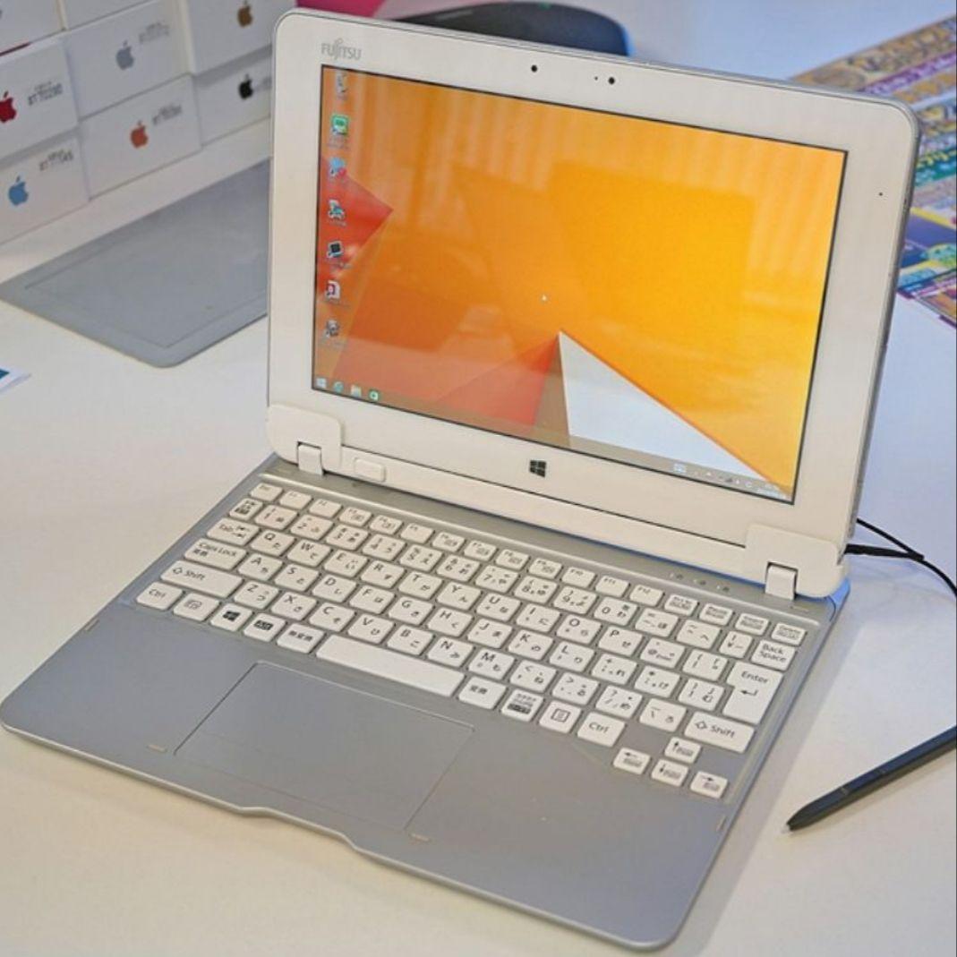 【送料無料】【中古動作確認済】富士通 Arrows Tab Q584/H 専用キーボード タブレットPC Atom Z3770 4GBメモリ 64GB SSD 10.1型液晶 Q040 ムスビー｜富士通 Arrows Tab Q584⁄H オフィス搭載 10.1型タブレットPC