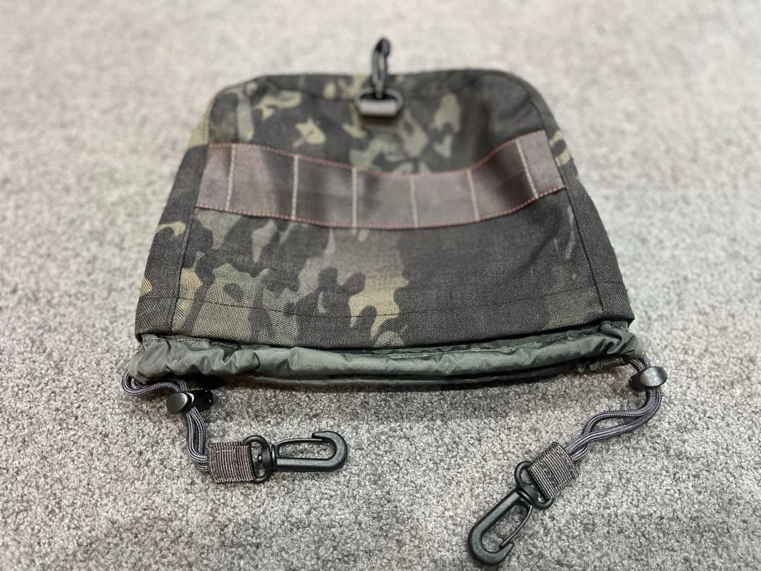 BRIEFING カモフラージュ アイアン用ヘッドカバー