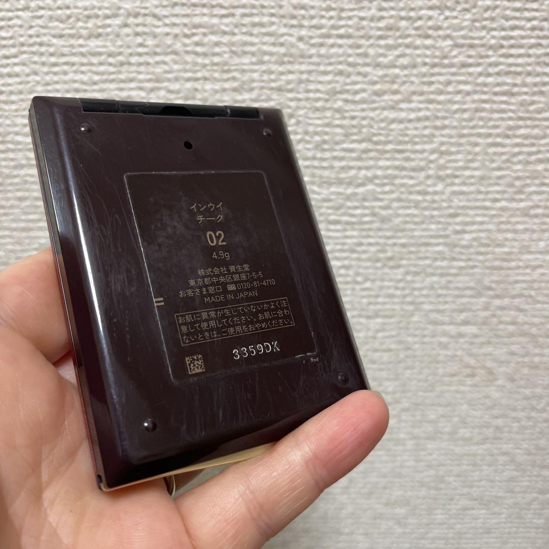インウイ　チーク　04