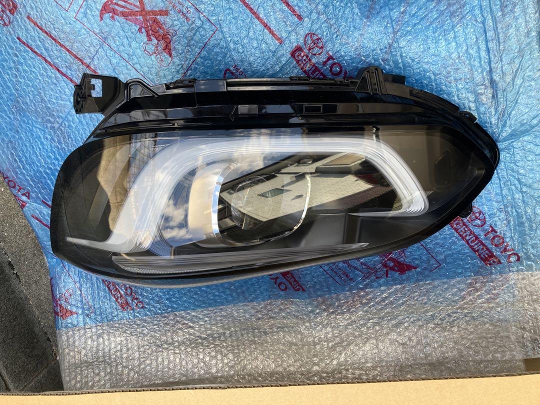 ホンダ FIT ヘッドライト GR3