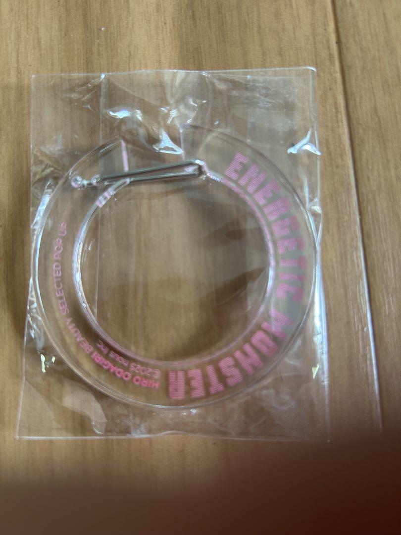 ENERGETIC MONSTER アクリルキーホルダー 4点セット - Mercari