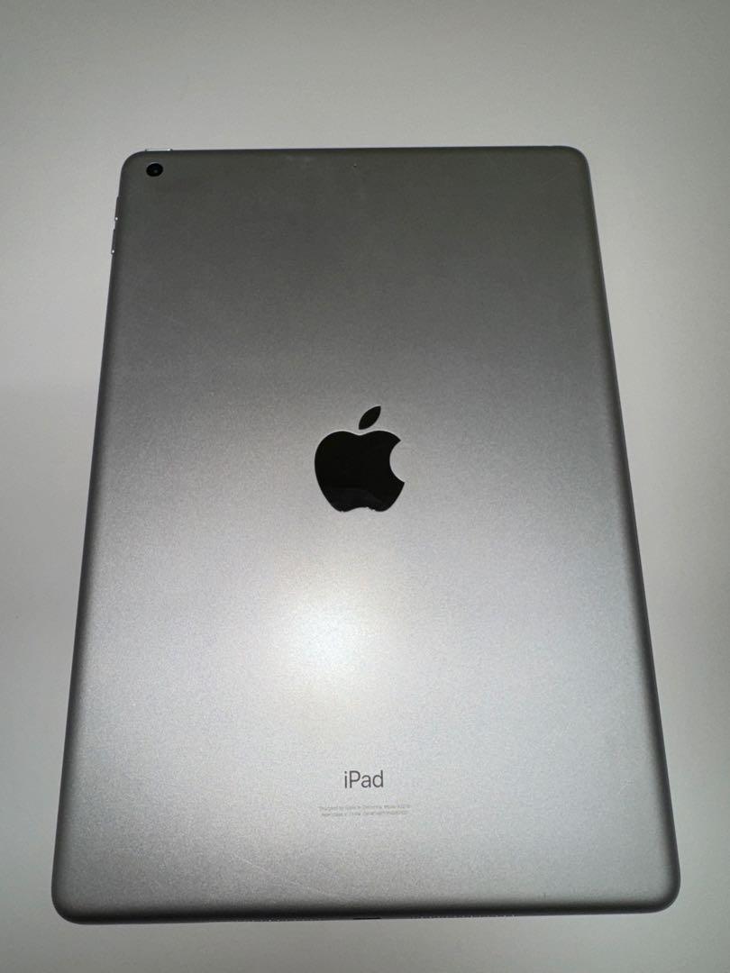 iPad第8世代 Wi-Fi 32GB シルバー　ジャンク品 013