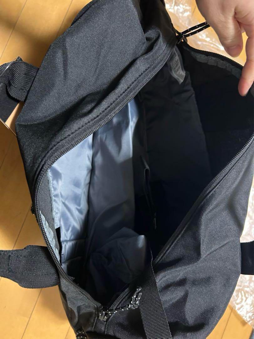 THE NORTH FACE ボストンバッグ 黒　32L肩掛け紐付き
