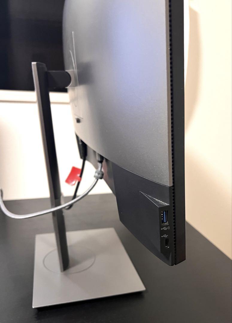 ★Dell U2720QM 27インチ,4K,モニター,IPS非光沢,本体のみ