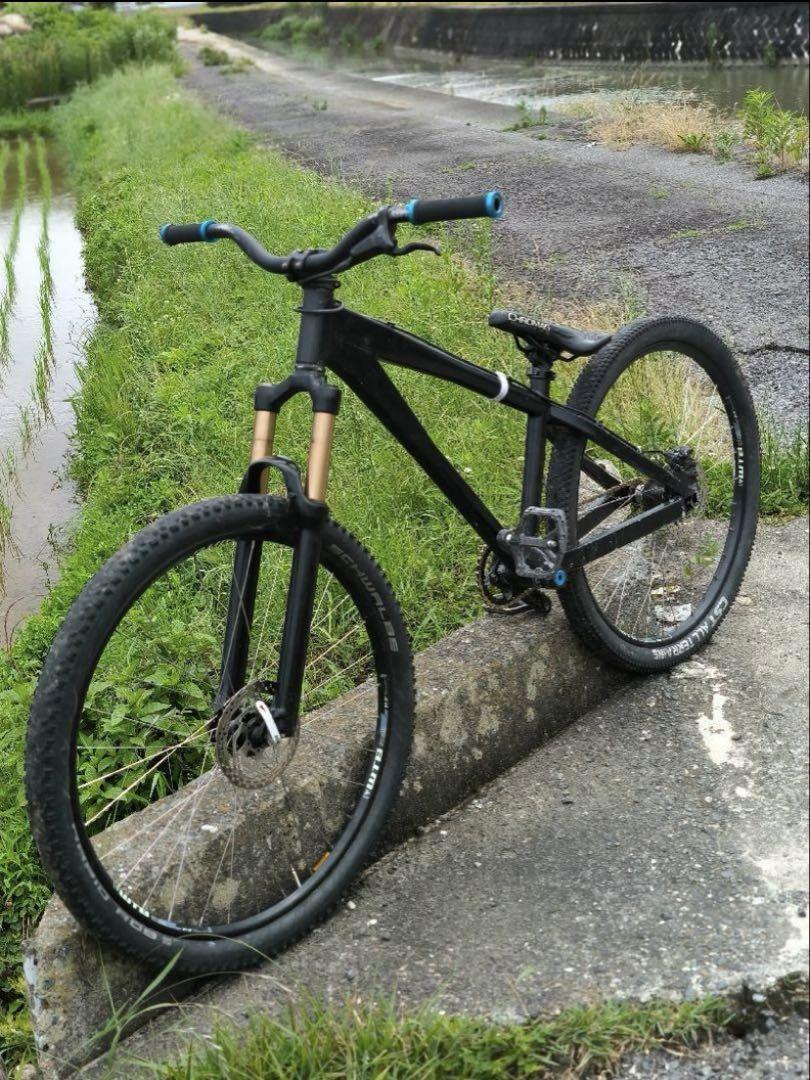ブラックマウンテンバイクフレーム
