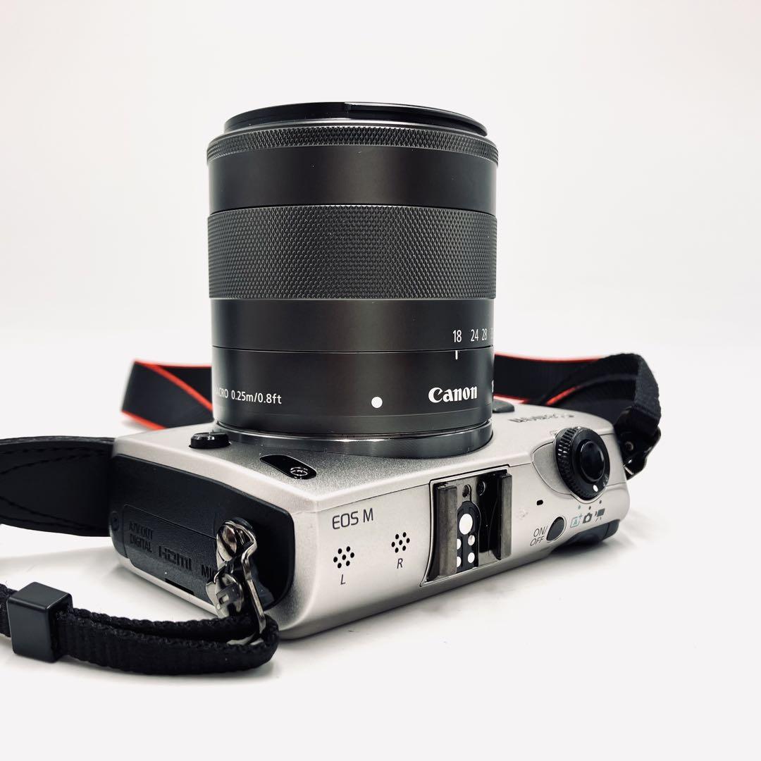 Canon EOS M シルバー 18-55mmレンズキット