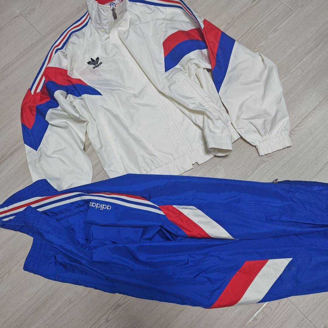 adidas ウィンドブレーカー上下　 ホワイト/ブルー/レッド トリコロール