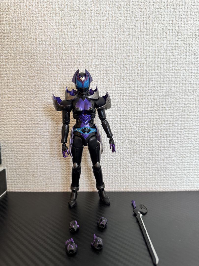 【改造品】S.H.Figuarts 真骨彫 仮面ライダーダークキバーラ カスタム