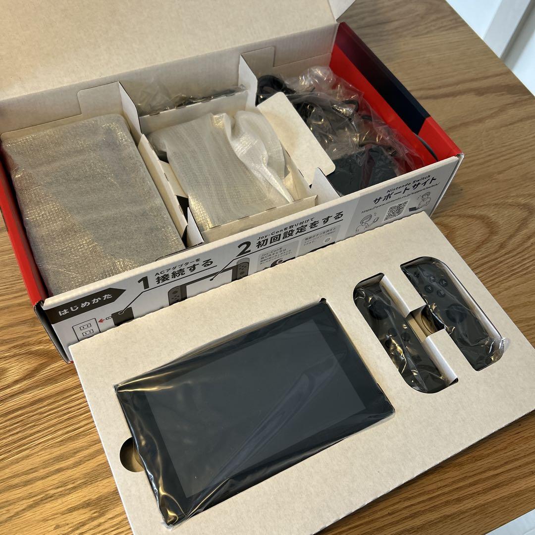 Nintendo Switch グレー 本体＋ハードケース