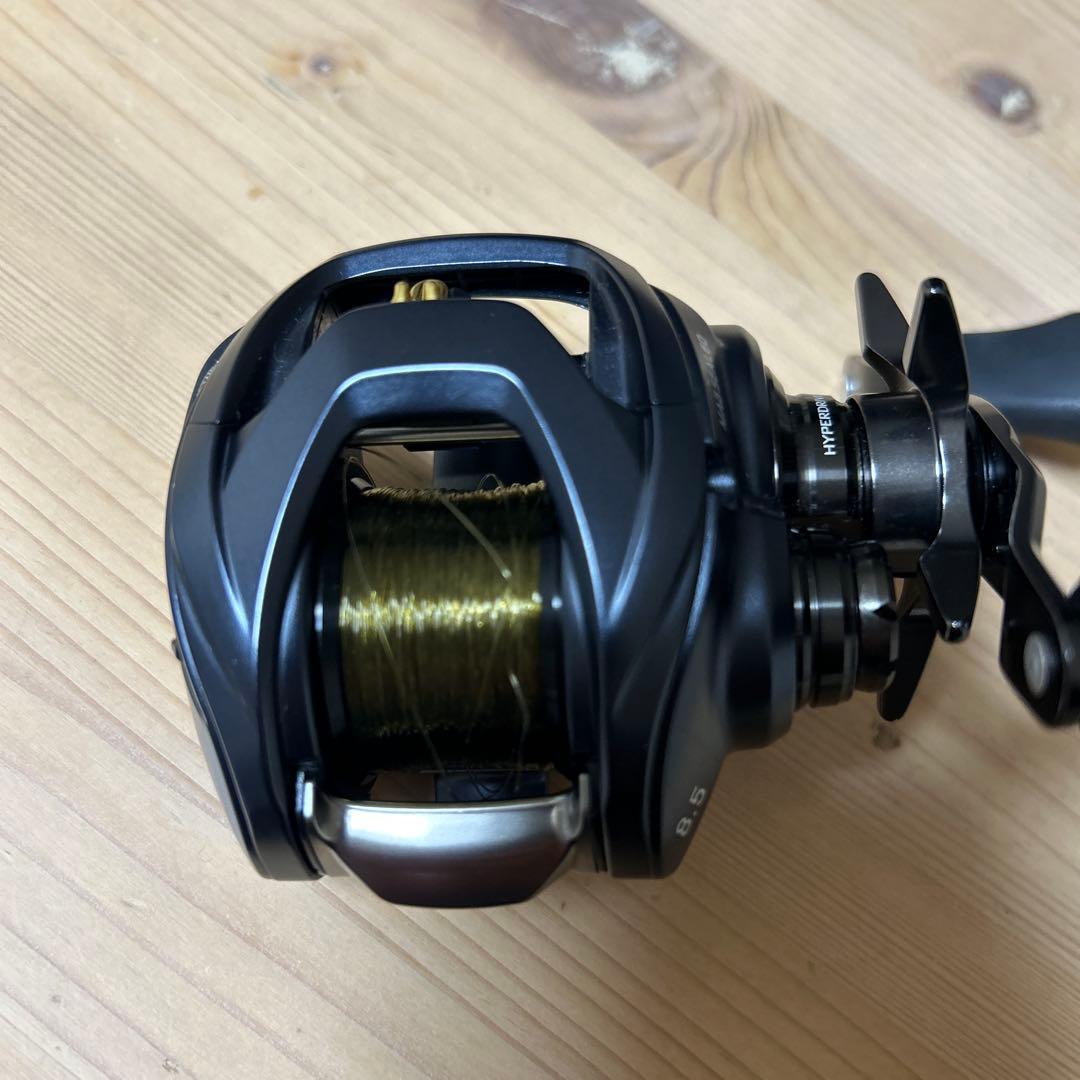 Daiwa スティーズA2 8.5DAIWA OLIVEOS_COM_TR
