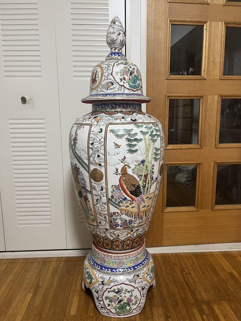 沈香壺 約130cm 薩摩焼 大壷 特大 花瓶 葵紋 飾り壺 金襴手金彩 花鳥鶴 沈香壺 約130cm 薩摩焼 大壷 特大 花瓶 葵紋 飾り壺 金襴手金彩