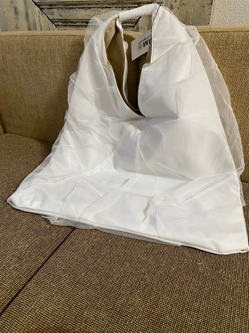 ◆新品♡格安◆MM6 メゾンマルジェラ トライアングル チュールバッグ　ホワイト メゾンマルジェラ トライアングル