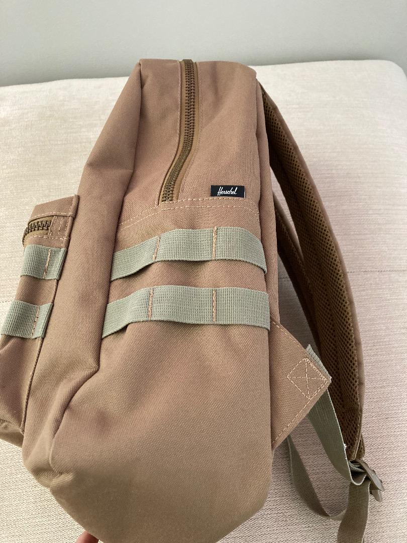 Herschel Supply＋ビームスコラボ　リュック（超美品）