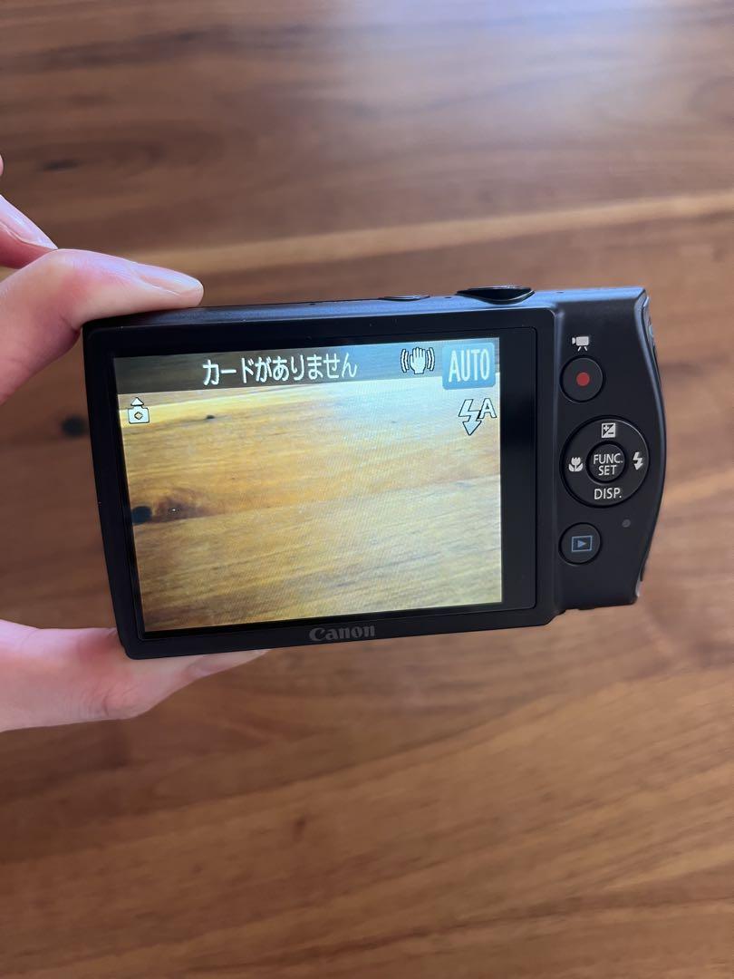 Canon IXY 600F 本体と付属品