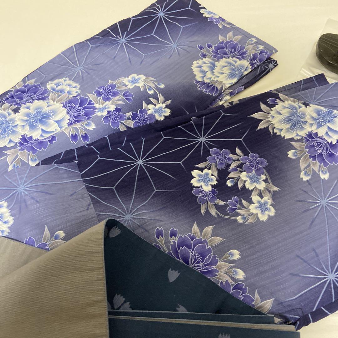 美品！浴衣・帯・下駄、小物セット　花火に！　紺色、水色 美品！浴衣・帯・下駄、小物セット 花火に！ 紺色、水色 - メルカリ