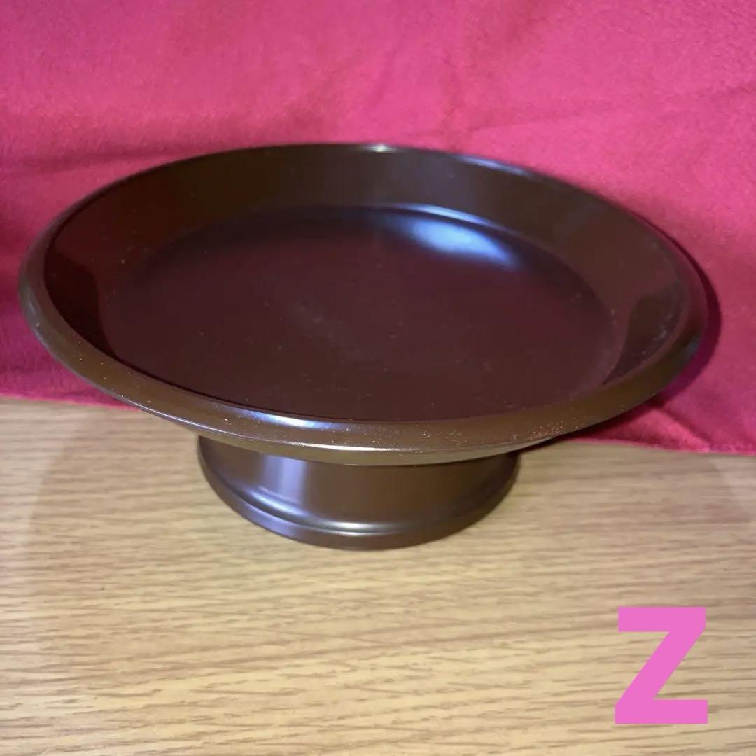 茶色の仏壇用皿 約18cm