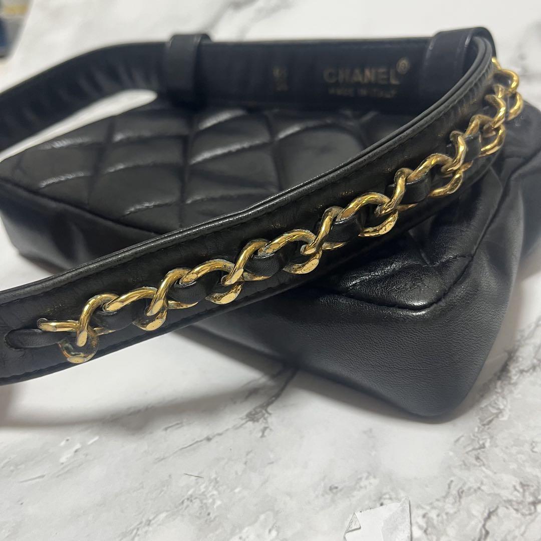 シャネル CHANEL ラムスキン マトラッセ ウエストポーチ バッグ 黒