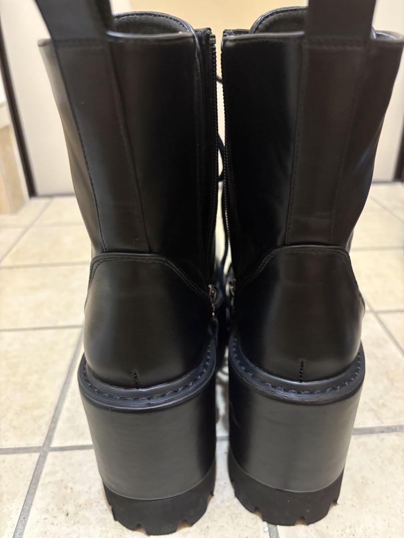 GYDA WEDGE SOLEワークブーツ