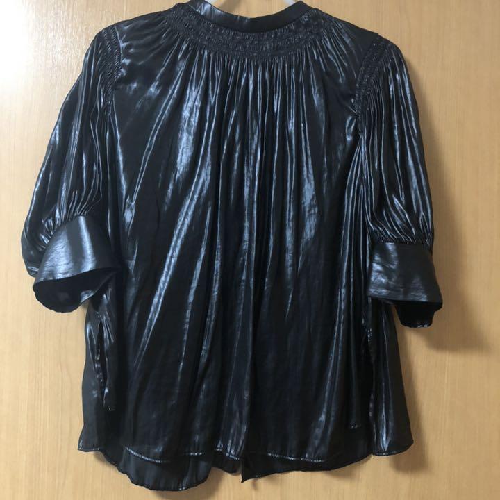 united tokyo ビアンカシャーリングブラウス 黒