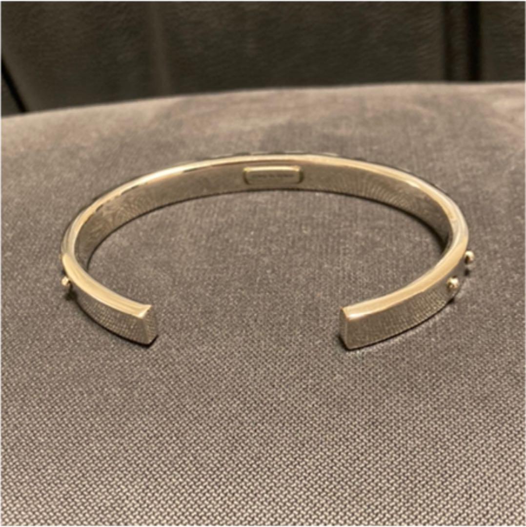ホワイト系高速配送 アレクサンダーマックイーン☆バングル ゴールド ブレスレット バングル/リストバンド アクセサリーホワイト系¥7,935-povasa.com.mx ホワイト系高速配送 アレクサンダーマックイーン☆バングル ゴールド ブレスレット バングル/リストバンド アクセサリーホワイト系¥7,935-povasa.com.mx