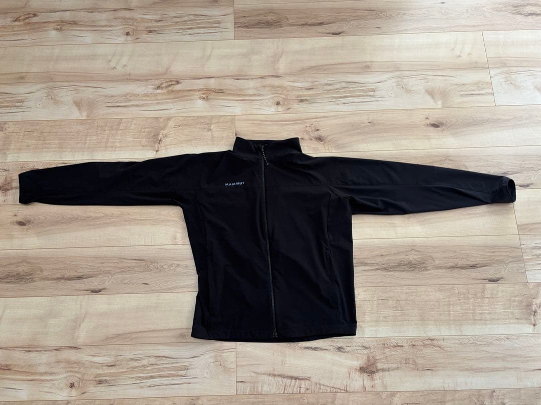 【美品】MAMMUT(マムート) コンフォート ジャケット ブラック Ｍ