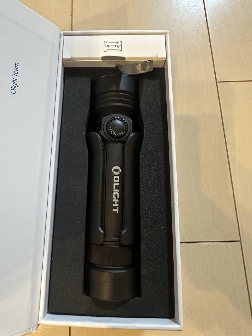 ライト・ランタン OLIGHT Seeker 4 Pro