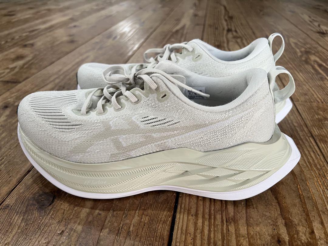 美品asics SUPERBLAST 2 スーパーブラスト2 25cm