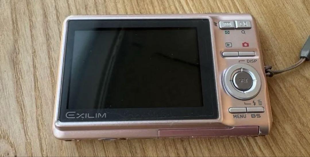 【みっきー 】CASIO EX-Z77 7.2メガピクセル デジタルカメラ