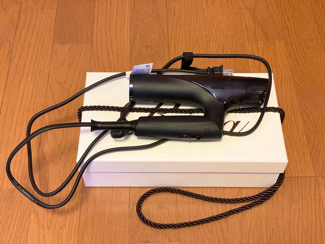 リファ　ビューテックドライヤー　スマート