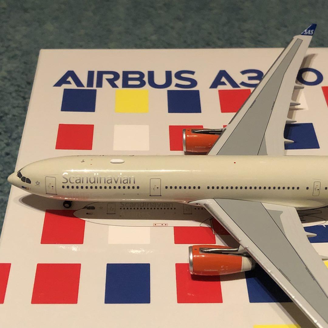 航空機・ヘリコプター SAS Scandinavian Airlines A330-300 1:400