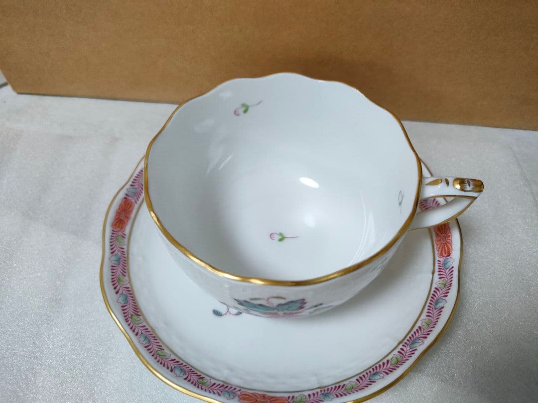 ヘレンド ティーカップ ソーサー アポニーフラワーHerend WWW_OPDRERGINERDOGAN_COM