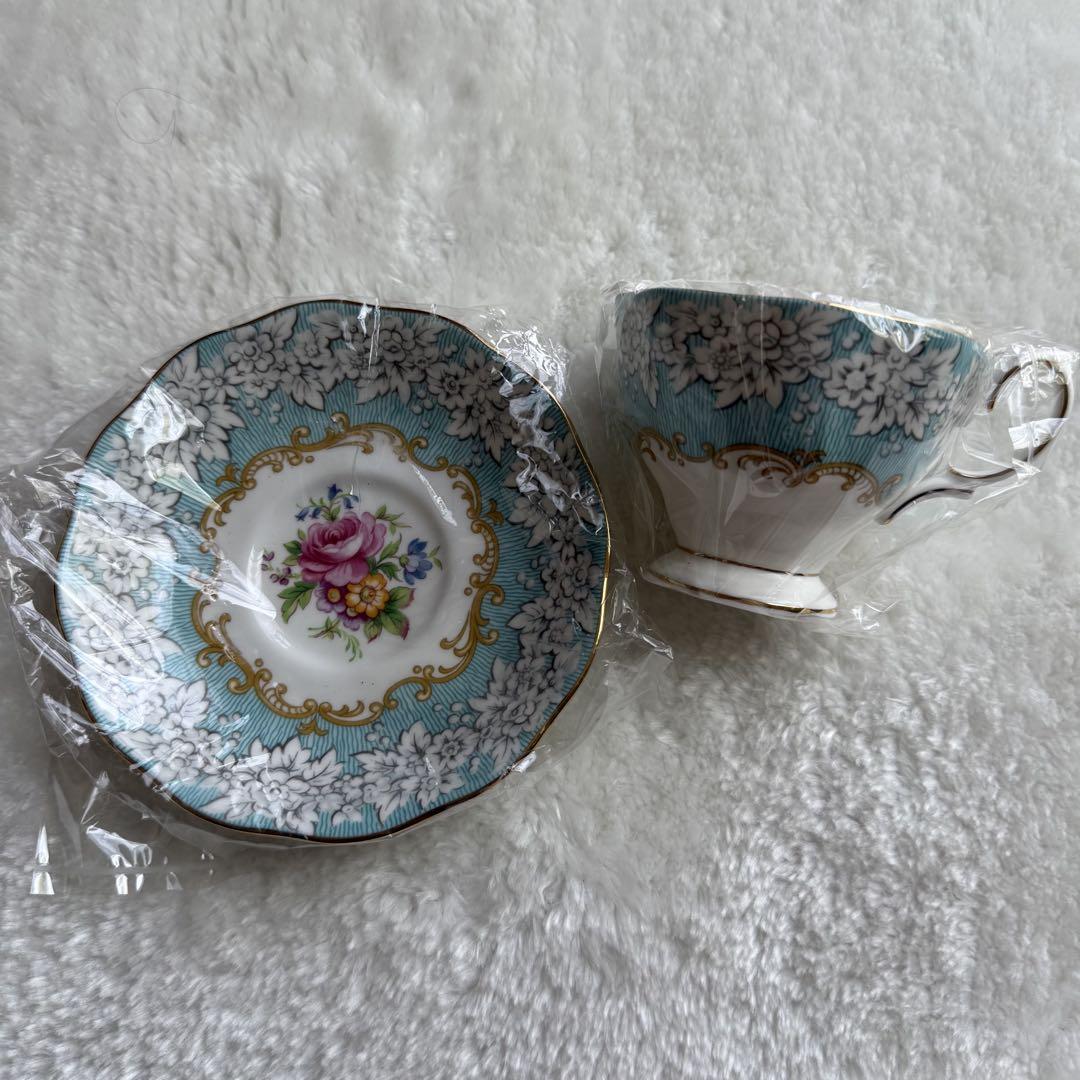 Royal Albert ロイヤルアルバート カップ＆ソーサー 2客