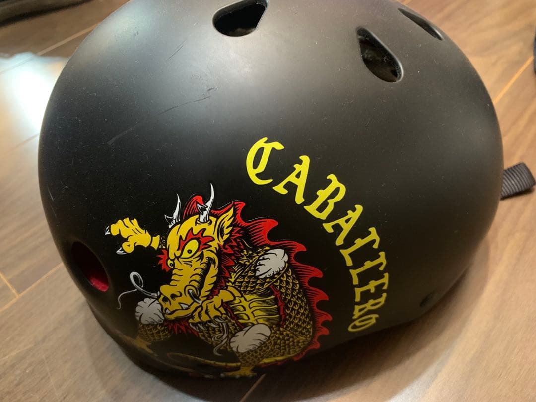 CABALLEROS ヘルメット サイズ不明小さめ目立った傷や汚れなし