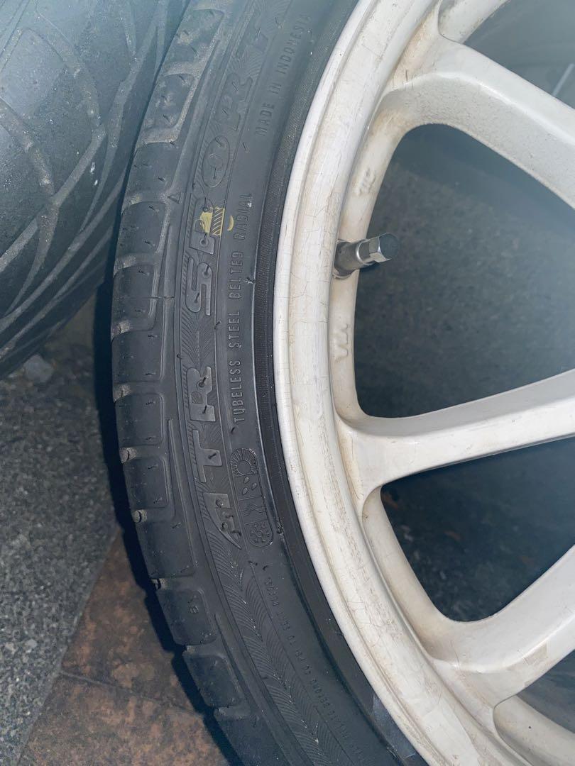 ATR RCACING タイヤホイールセット114.3 5穴 18インチ 画像3