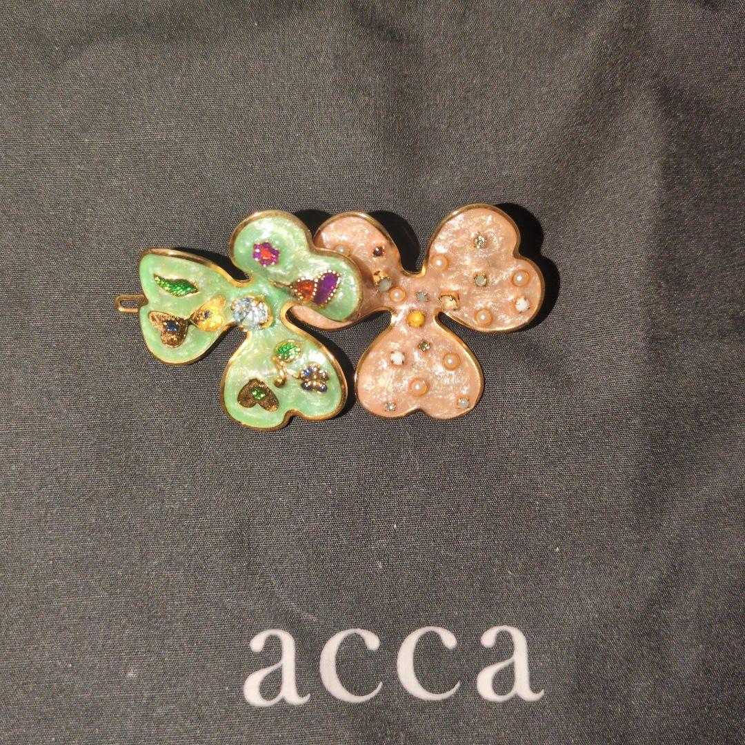 acca クローバー ヘアクリップ