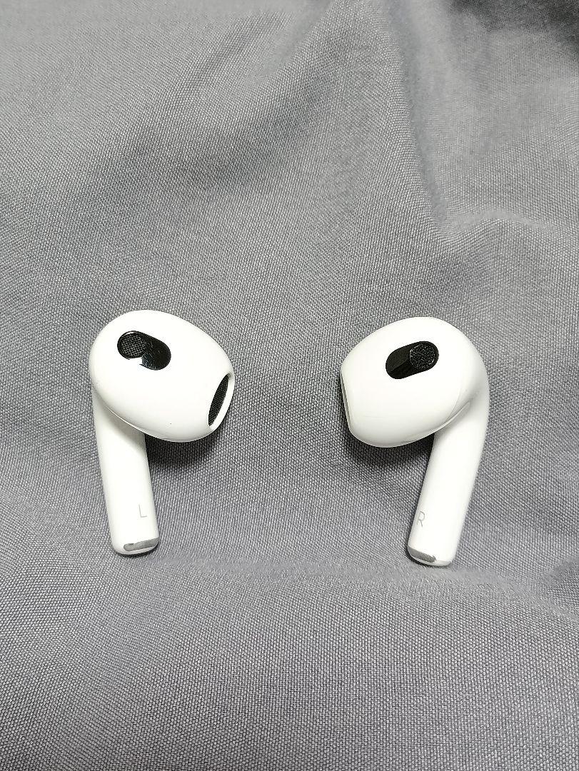 動作品！Apple Airpods 第3世代 A2897 エアポッズ