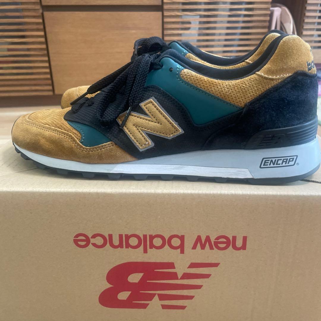 海外限定　ニューバランス　Ｍ５７７ＴＧＫ　ＵＫ９.５