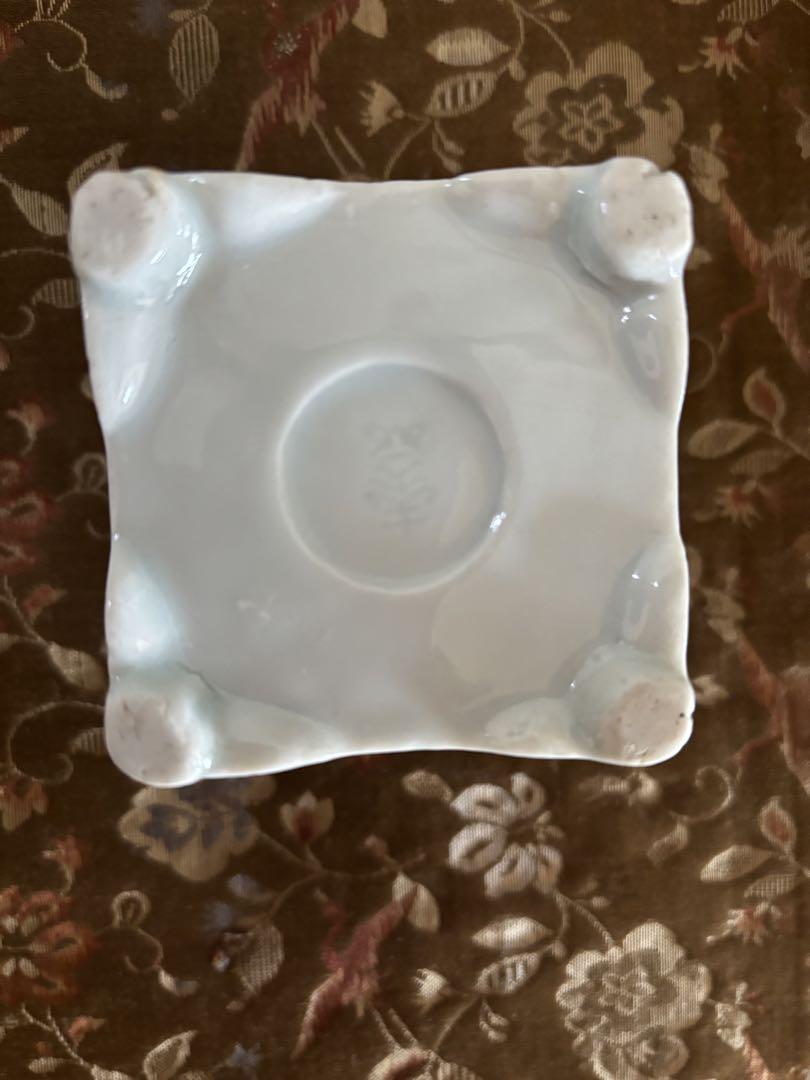 古伊万里白磁透かし模様杯台