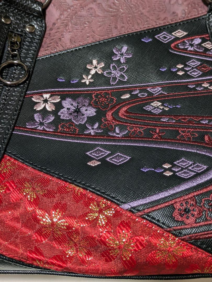 流儀圧搾 がま口刺繍トートバッグ