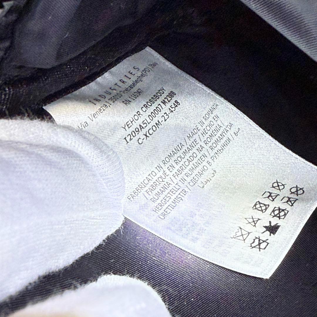 フランス購入 新品未使用品 MONCLER ショルダーバッグ 黒 ナイロン