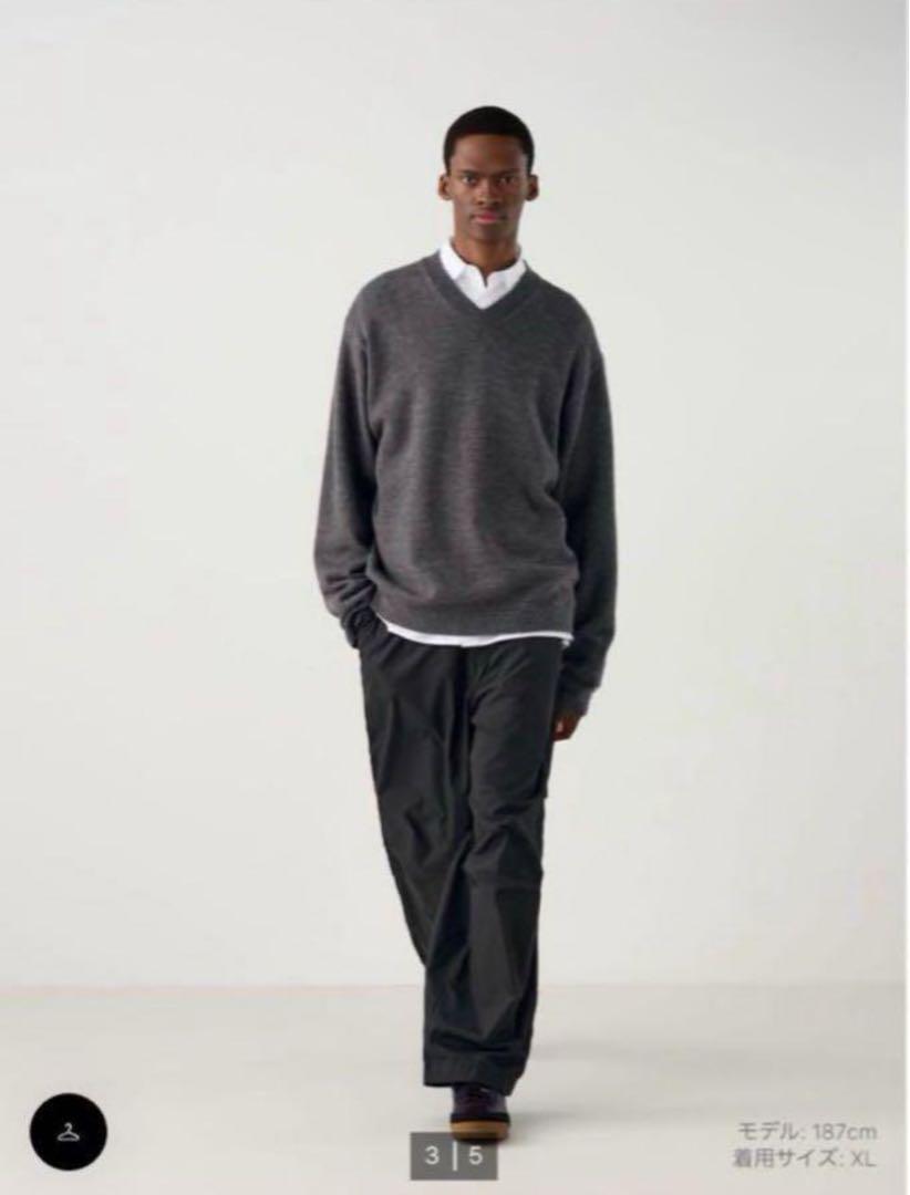 UNIQLO CリラックスVネックセーター Mサイズ