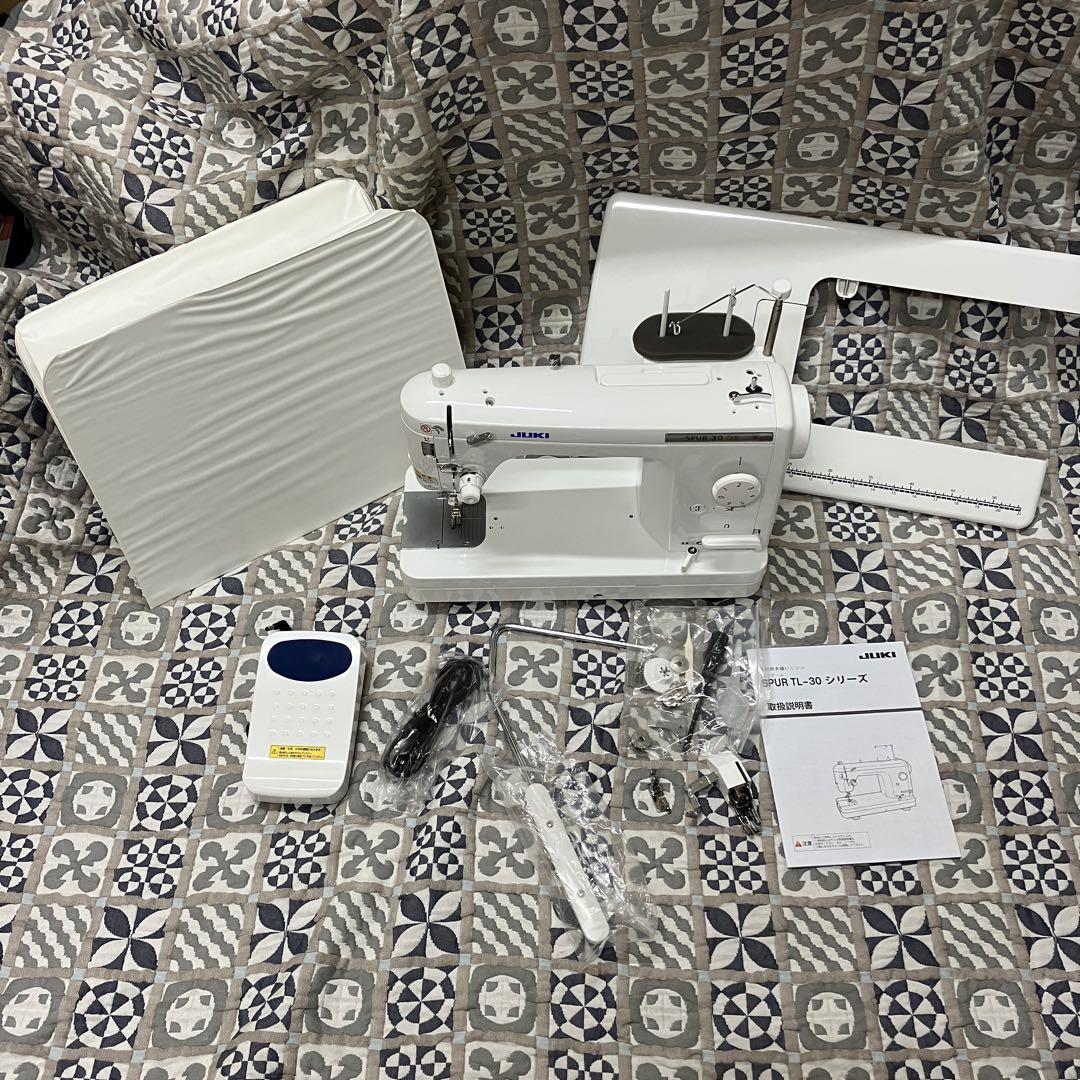 極美品 JUKI シュプール30 デラックス TL-30DX 電子ミシン