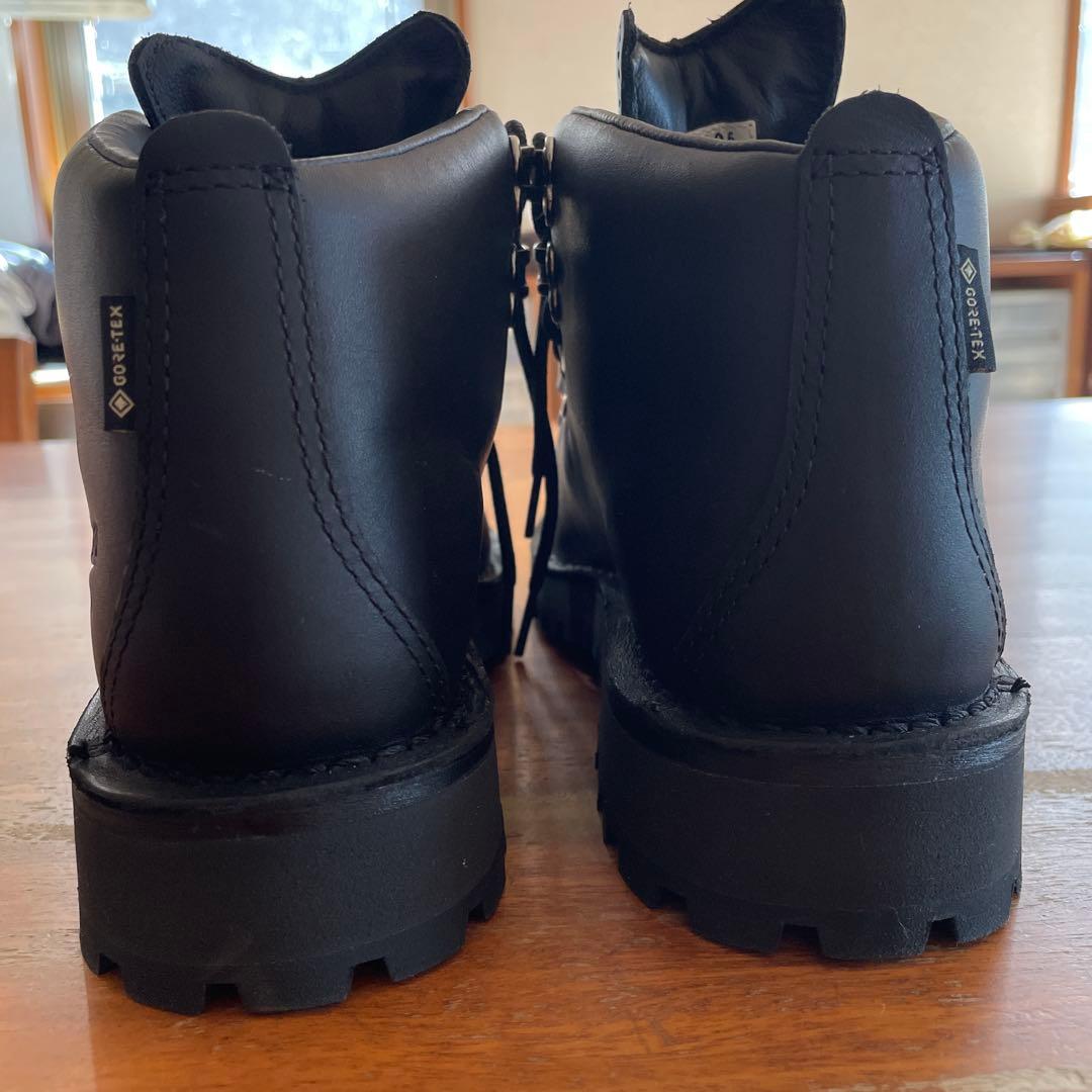 Danner トレイルフィールド ブラック GORE-TEX 防水レザー23cm Danner トレイルフィールド ブラック GORE-TEX 防水レザー23cm