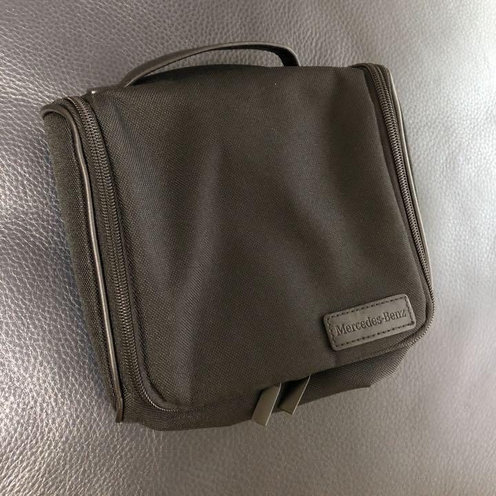 新品未使用 メルセデス ベンツ トラベルポーチ 非売品 人気の贈り物が 新品未使用 メルセデス ベンツ トラベルポーチ 非売品 人気の贈り物が