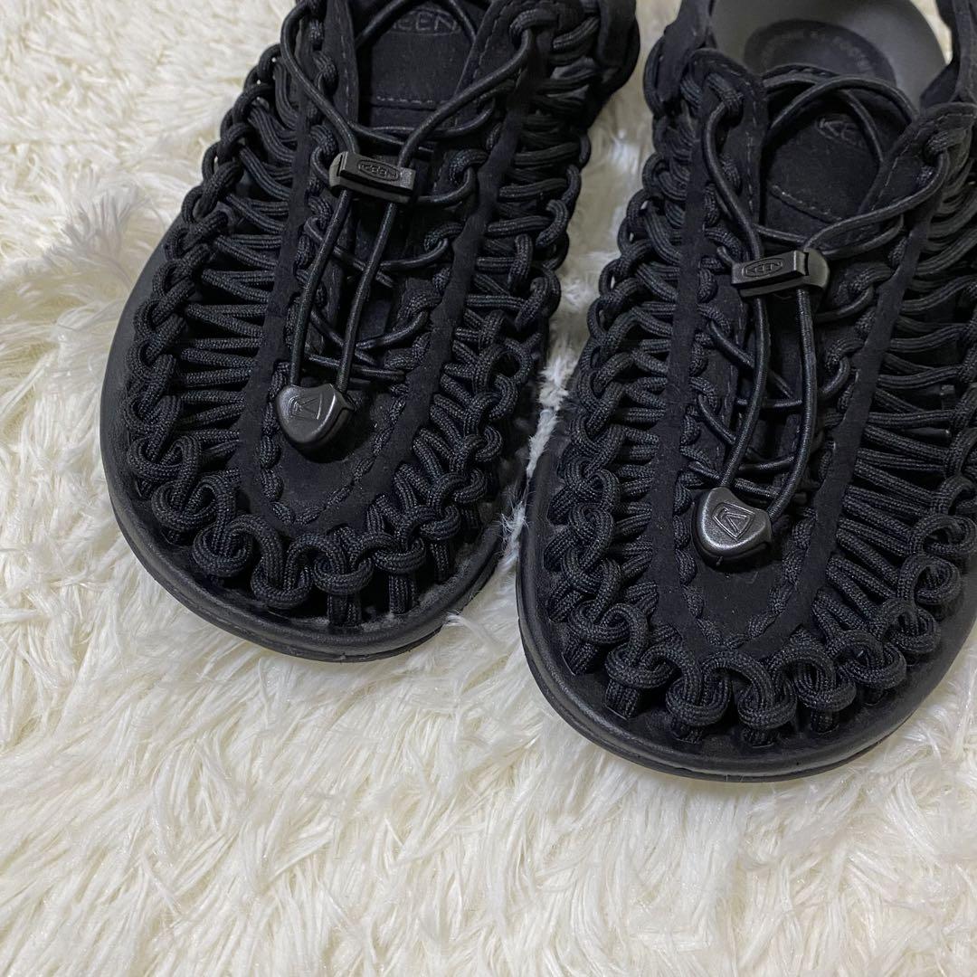 KEEN UNEEK アウトドアサンダル オールブラック　24cm