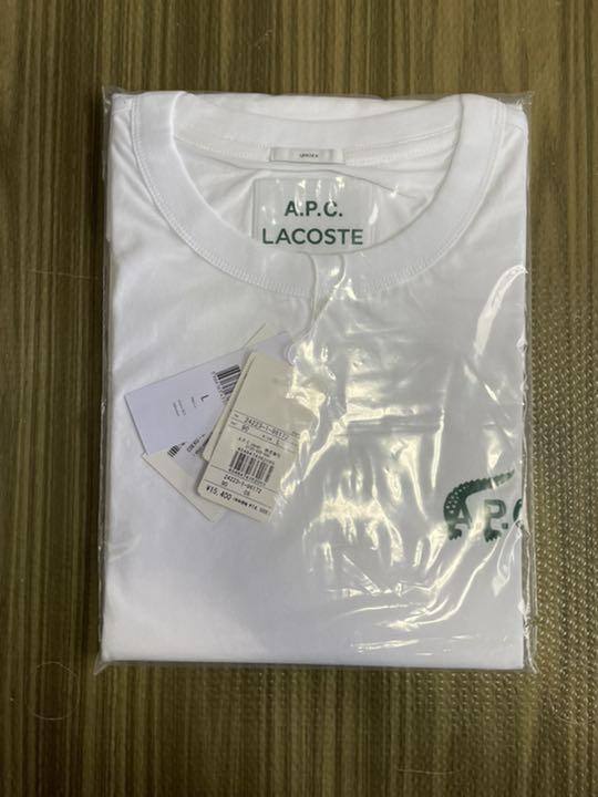 スモールロゴTシャツ A.P.C. Lacoste コピー APC × Lacoste スモールロゴ Tシャツ Tシャツ/カットソー(半袖/袖なし)