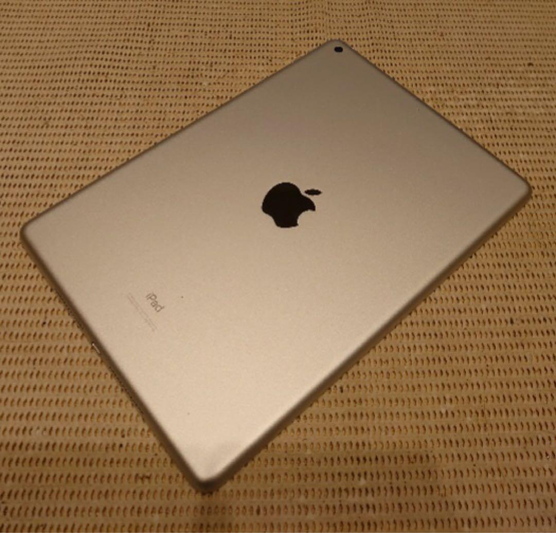 7MF3N 完動品液晶無傷iPad第7世代(A2197)本体32GB送料込